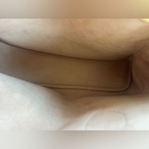 865. AUTH Louis Vuitton Monogram Tote Bag - Picture 11 of 16